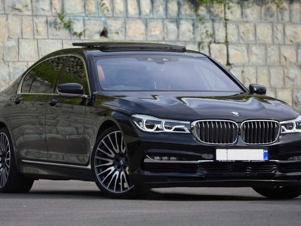 BMW 730 car for big corporate events (2)