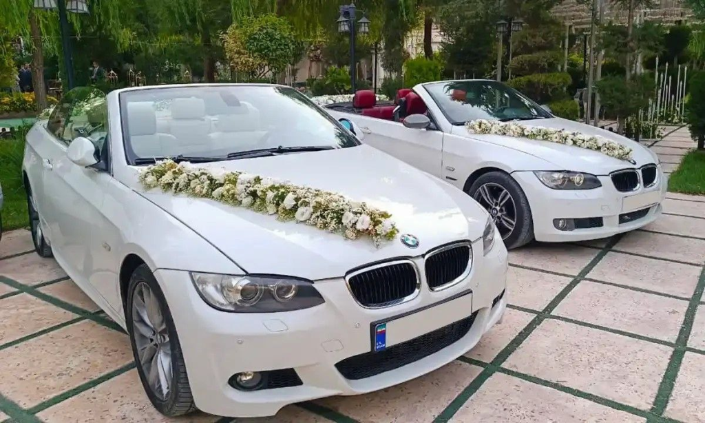 Best wedding car rental guide How to choose the best car for your wedding day (1)