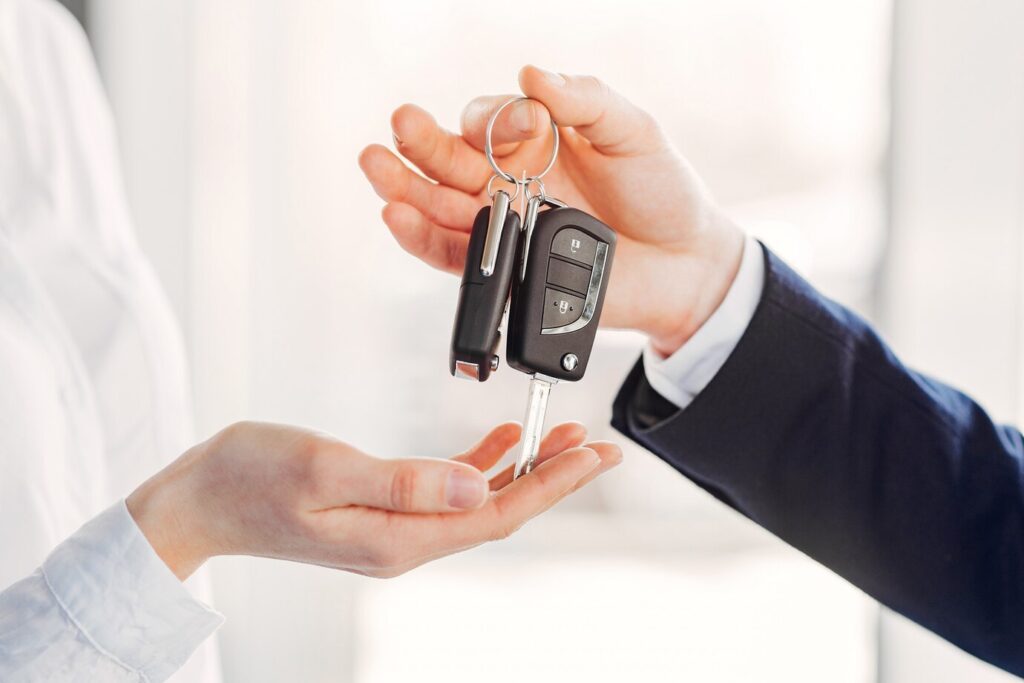 Get to know the important points when renting a car in Iran (1)