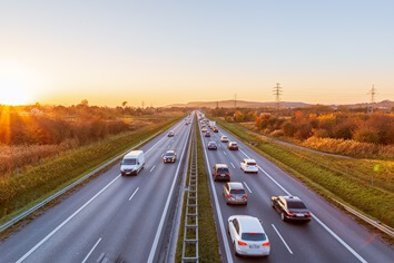 Safe driving techniques on the roads (3)